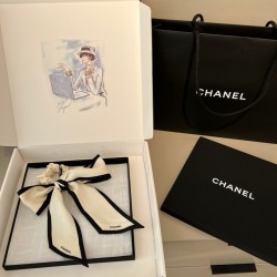 샤넬 CHANEL 머리 장식