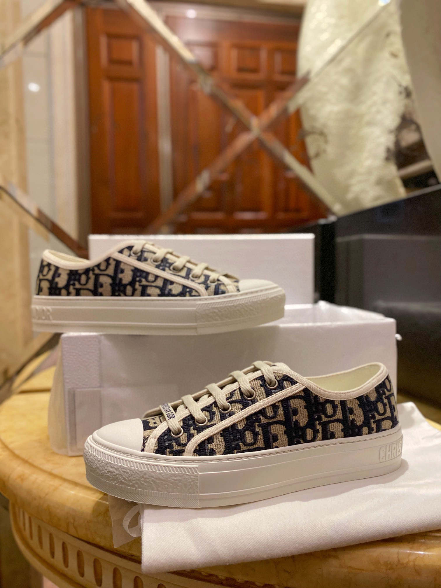 디올 DIOR 스니커즈