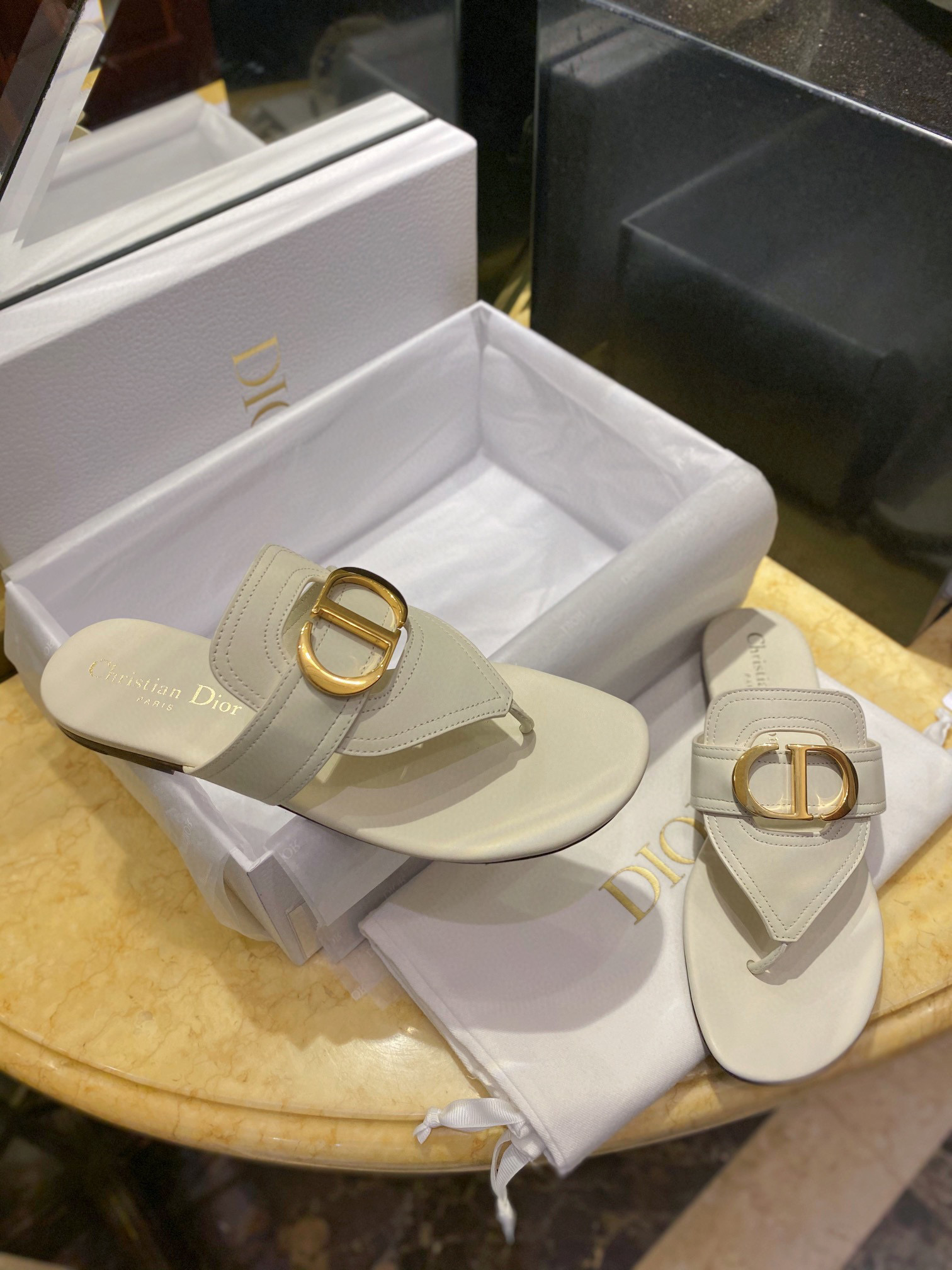 디올 DIOR 슬리퍼