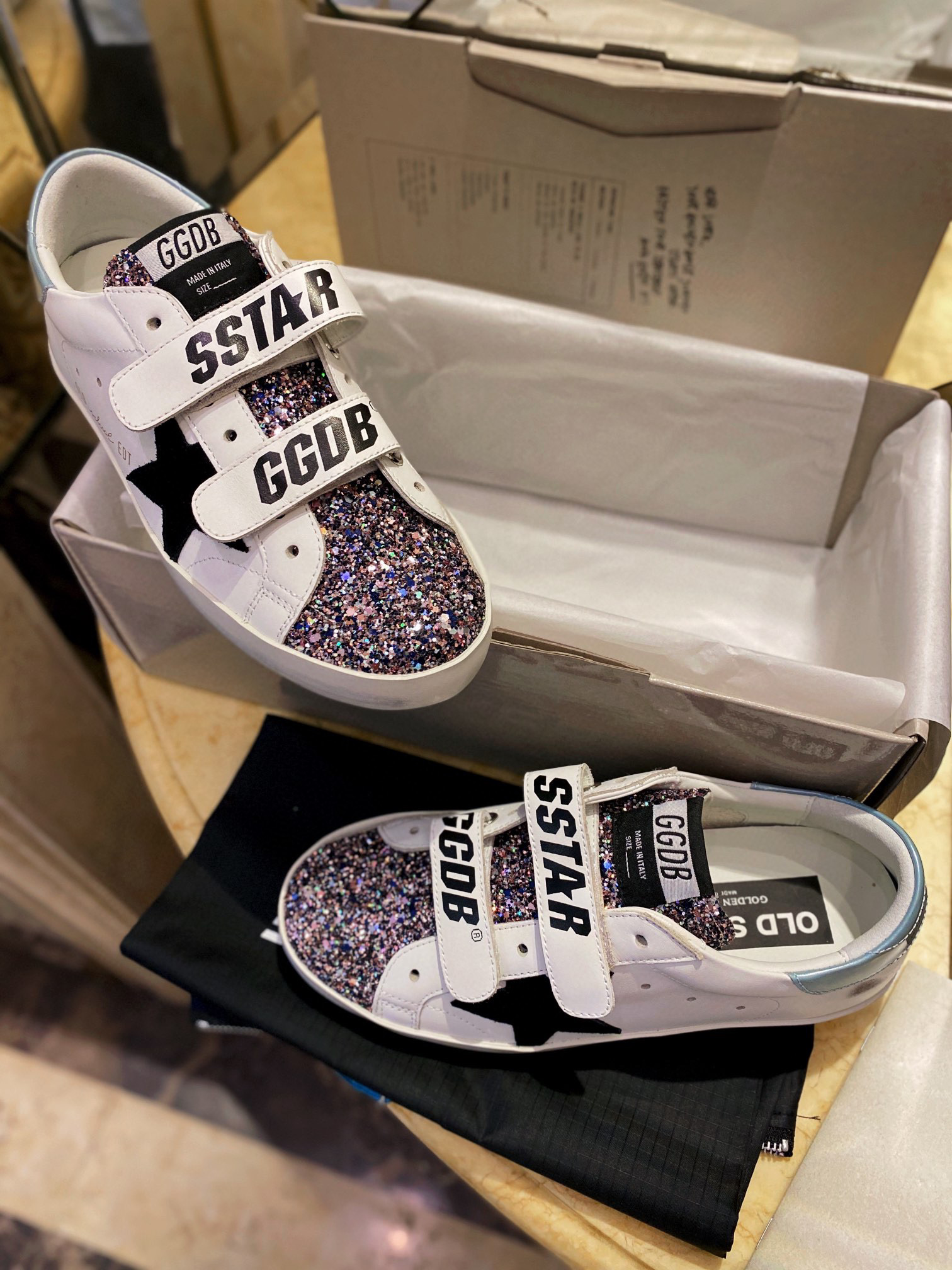 골든구스 Golden Goose 스니커즈