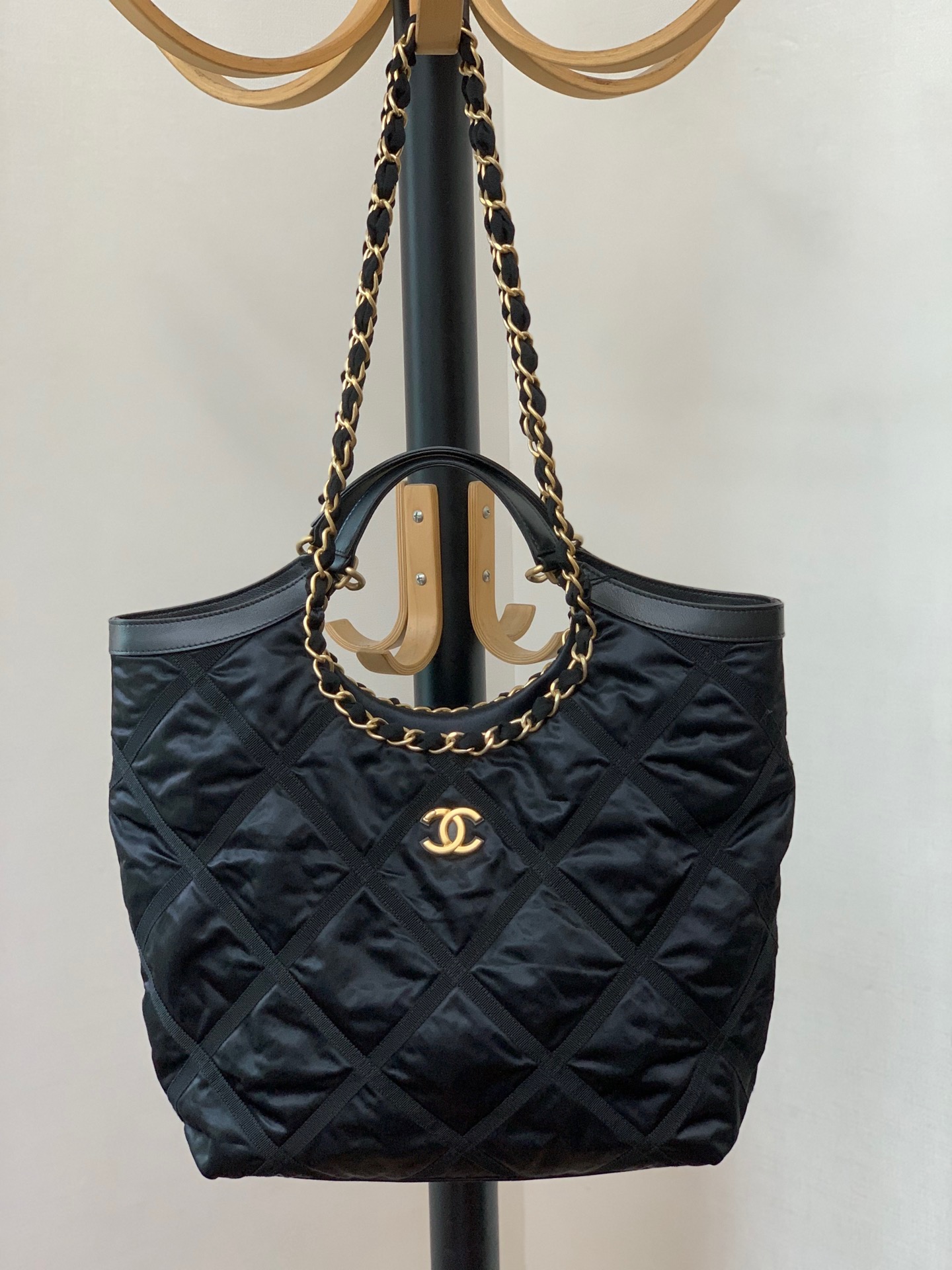 CHANEL MAX 토트 백 43CM