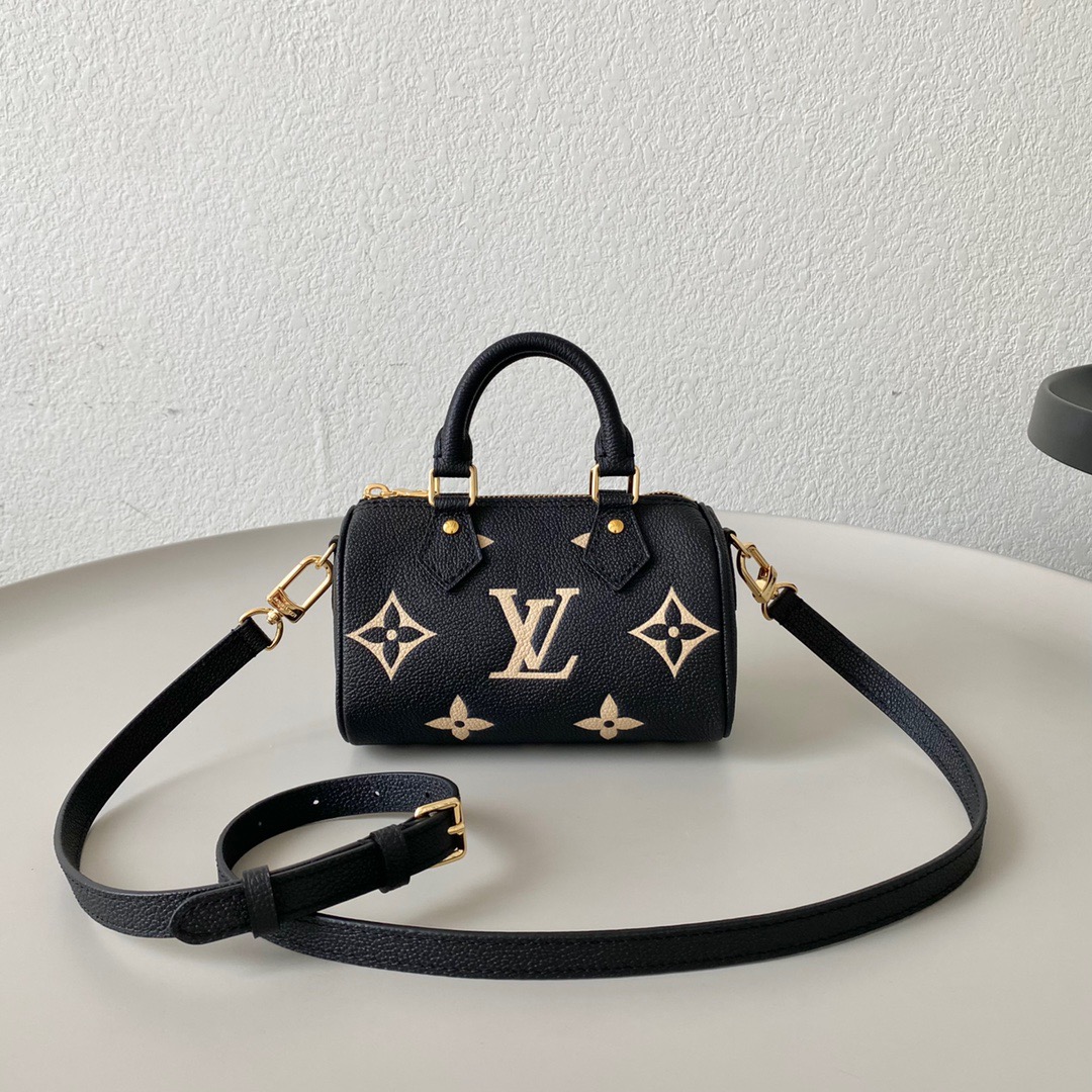 루이비통 Louis Vuitton 81457 미니백 16CM