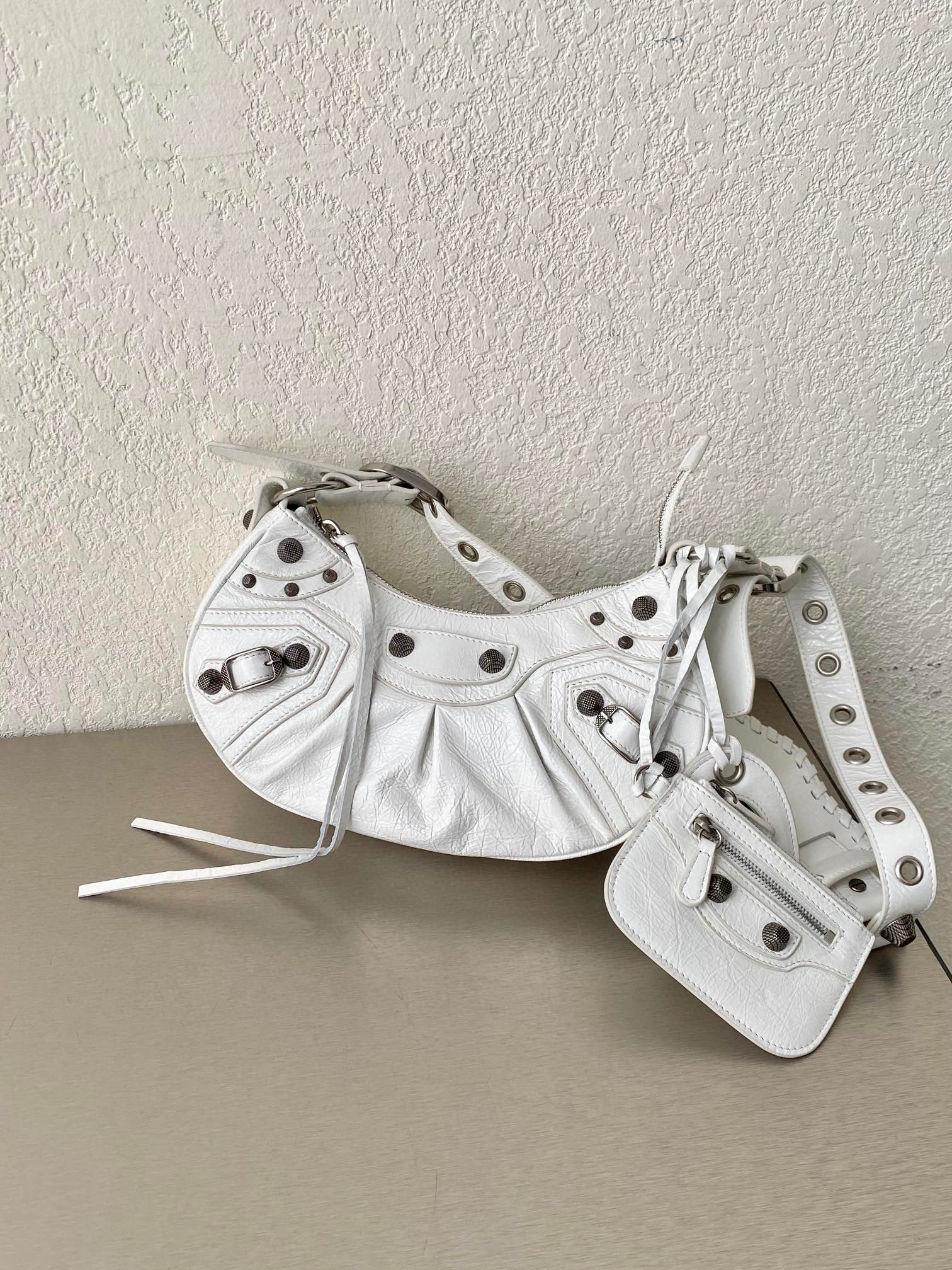 발렌시아가 Balenciaga LE CAGOLE XS 숄더 백 671309 화이트