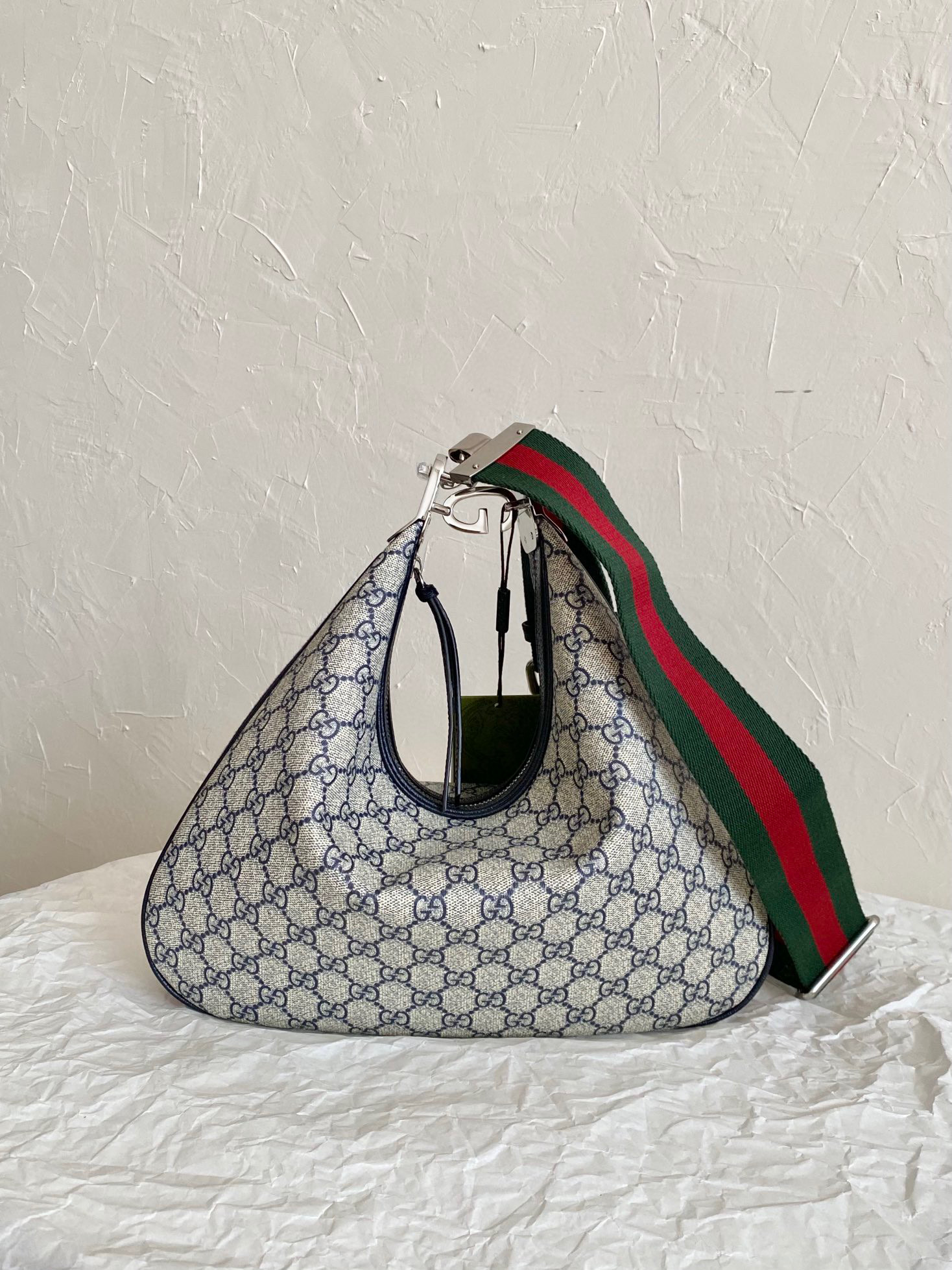 구찌 Gucci Gucci Attache 라지 숄더백 702823