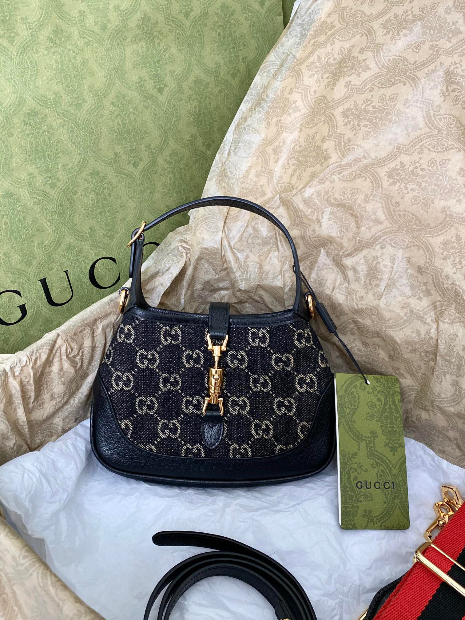 구찌 Gucci Jackie 스몰 GG 숄더백 685127 블랙