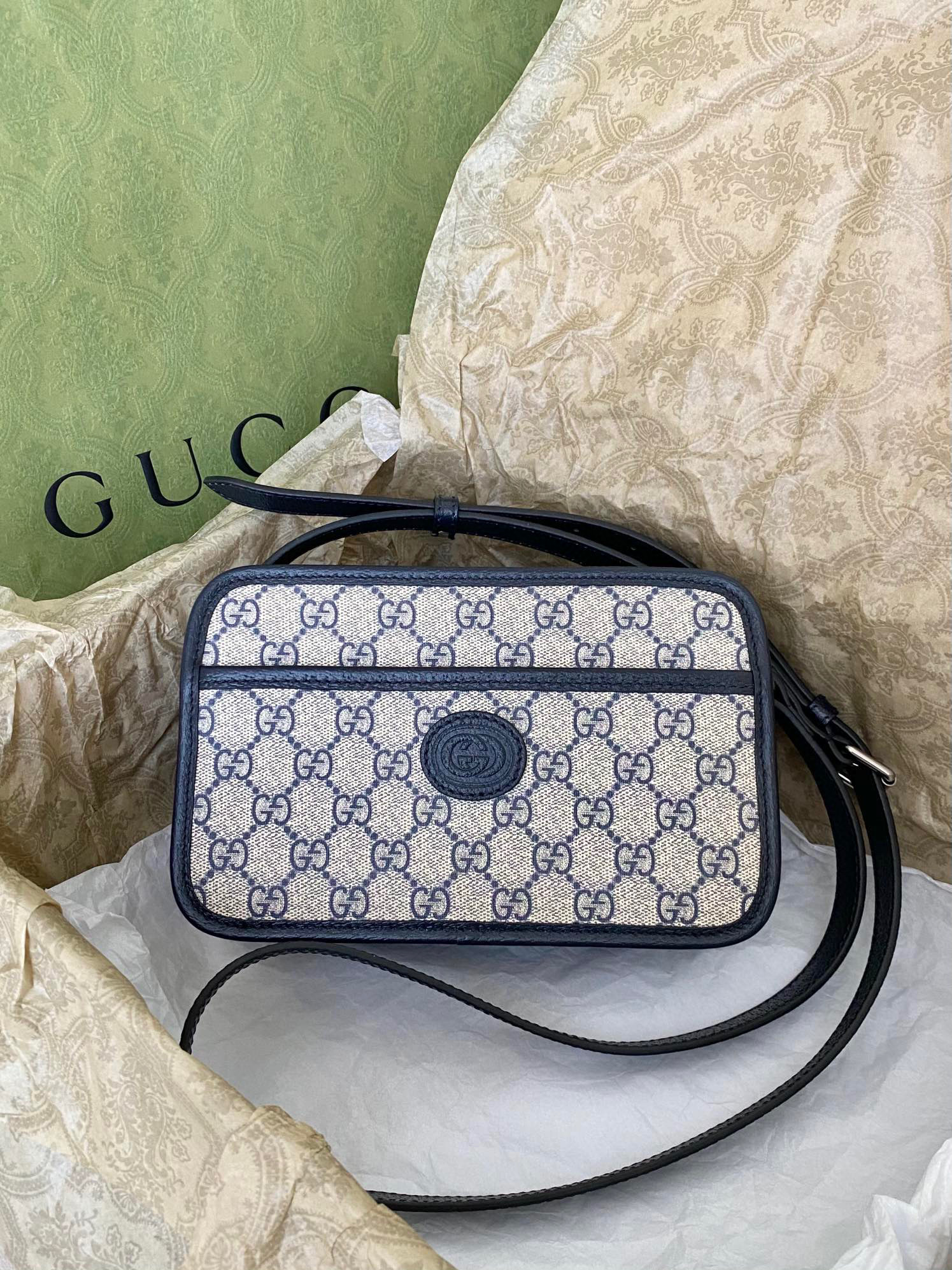 구찌 Gucci GG 숄더백 658572