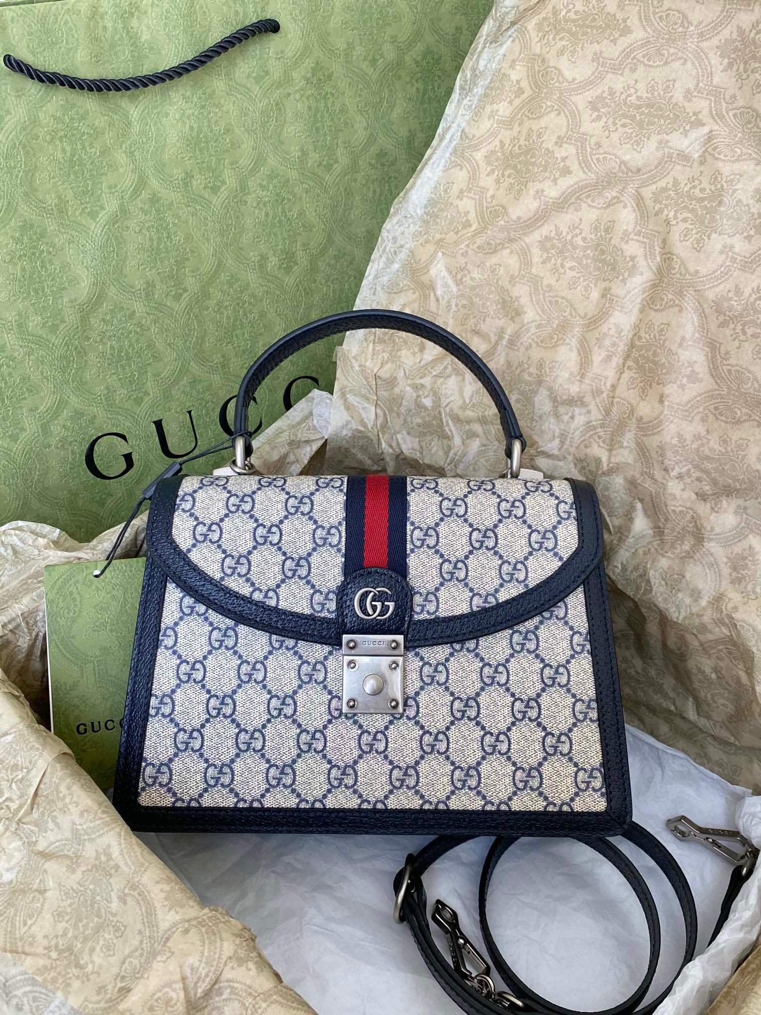 구찌 Gucci Ophidia 코리아 익스클루시브 탑 핸들백 651055