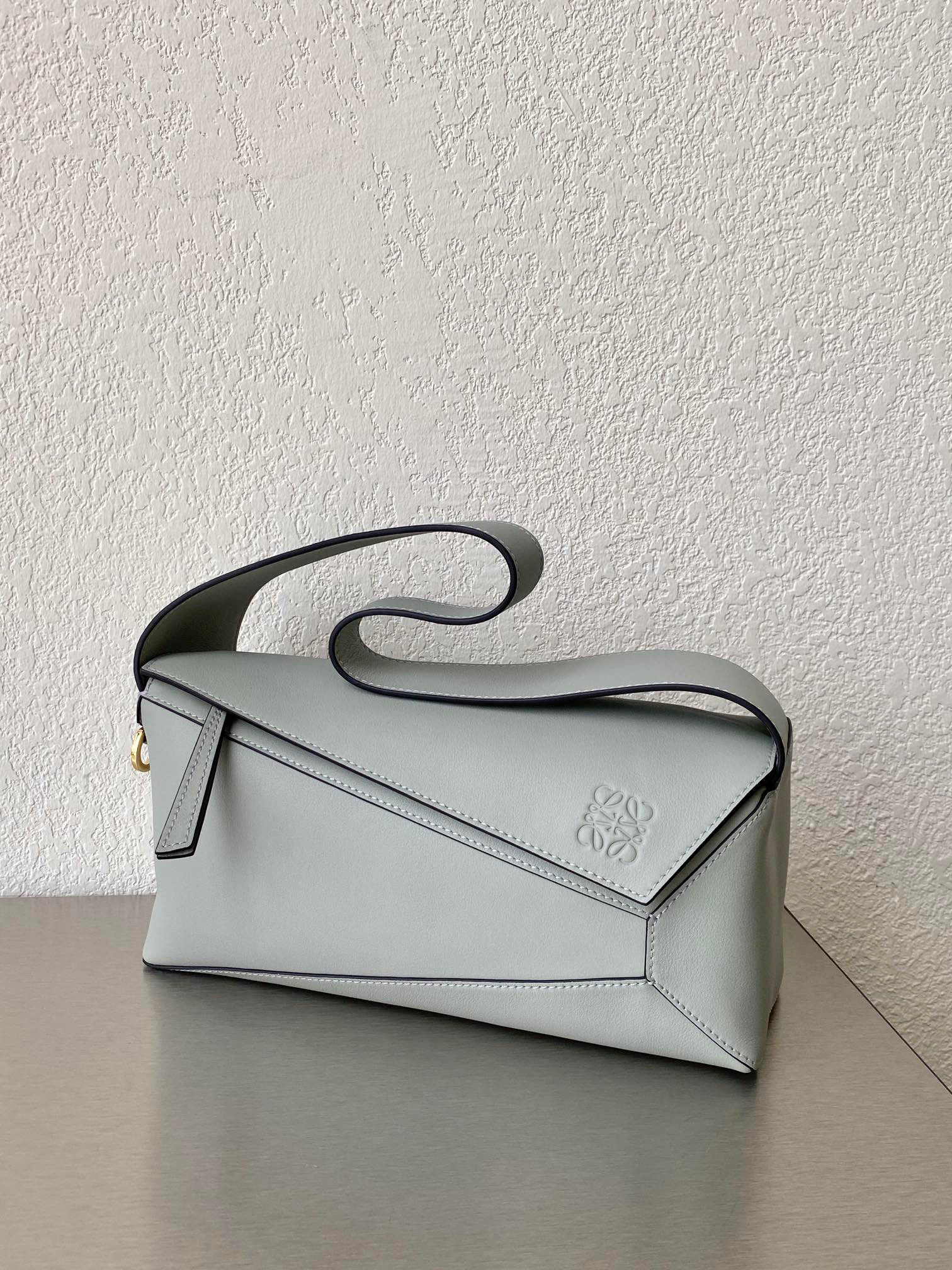 로에베 Loewe Puzzle hobo 숄더백 51067 그레이