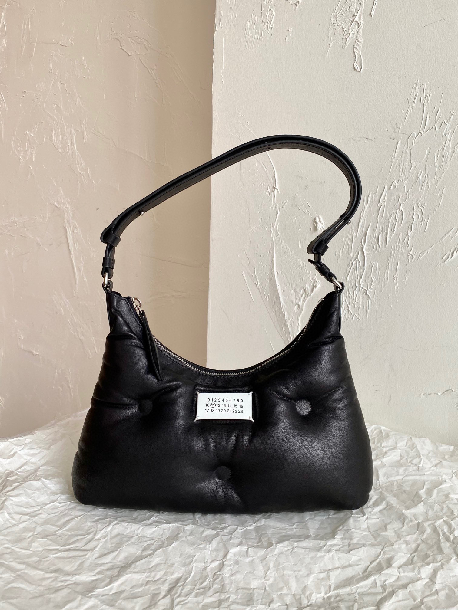 Maison 8001 블랙