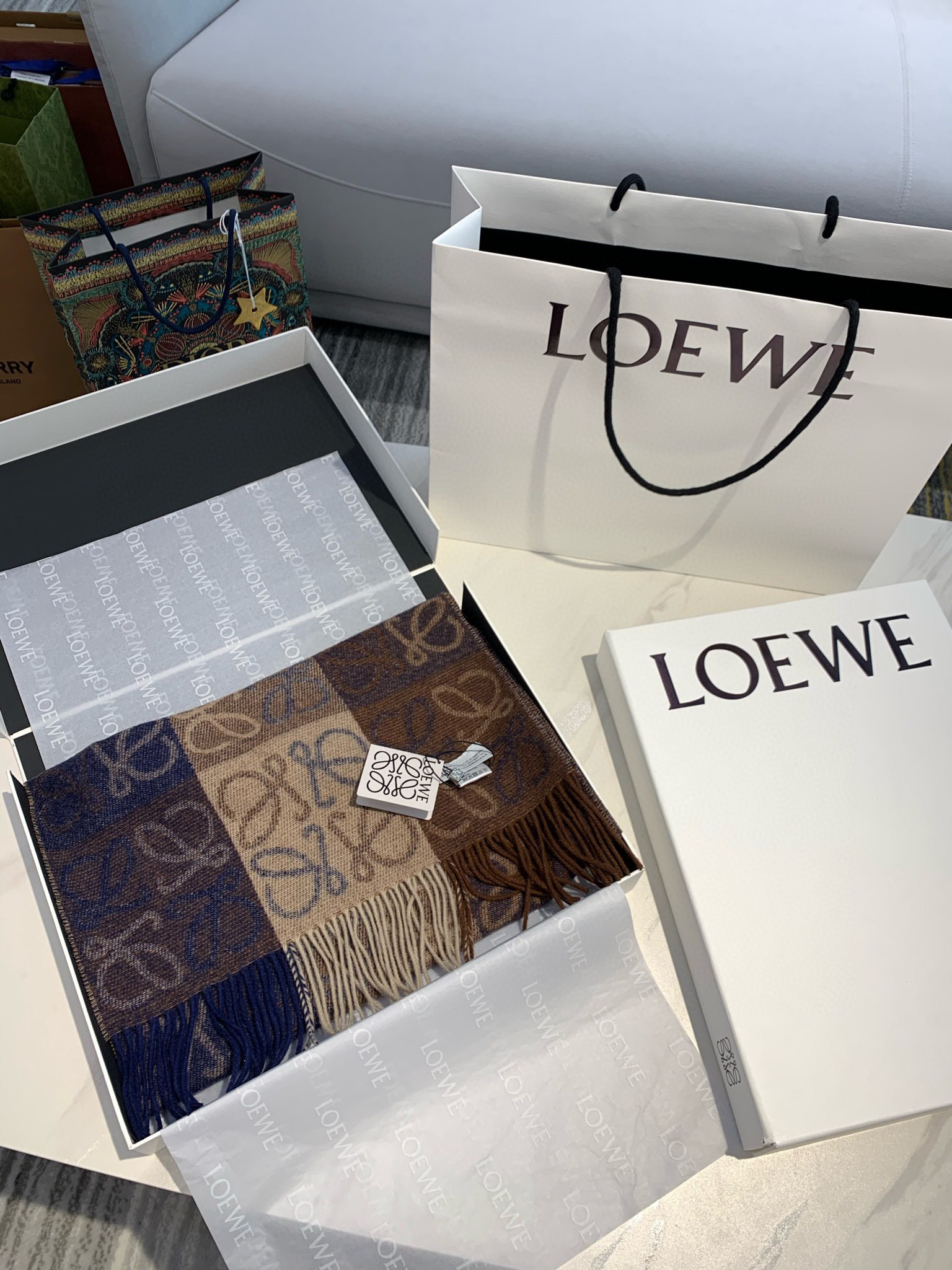 로에베 Loewe 스카프