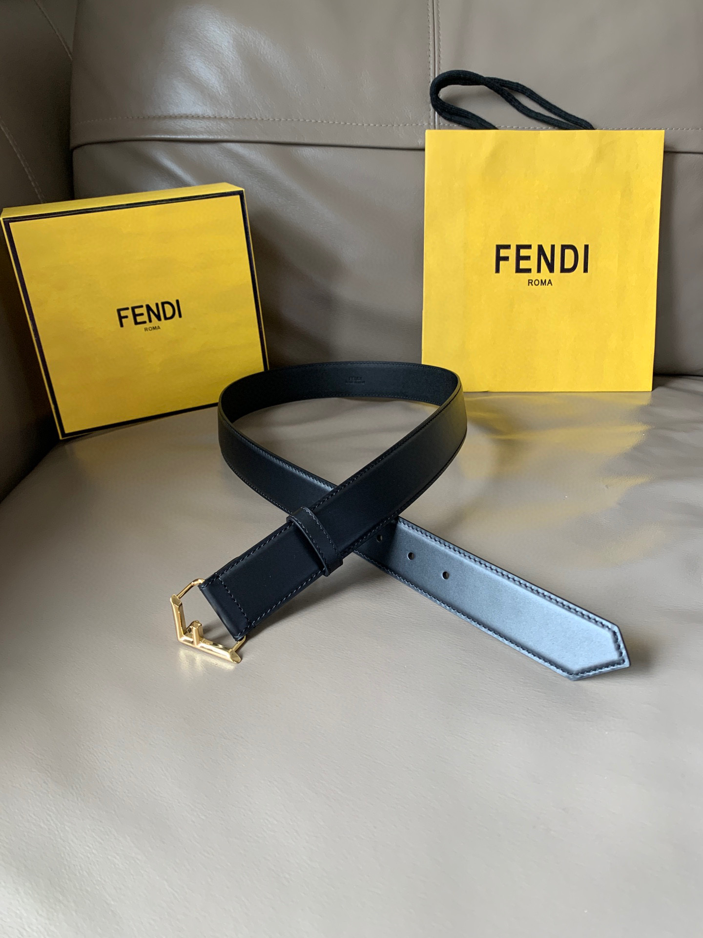 발펜디 FENDI 벨트 35mm