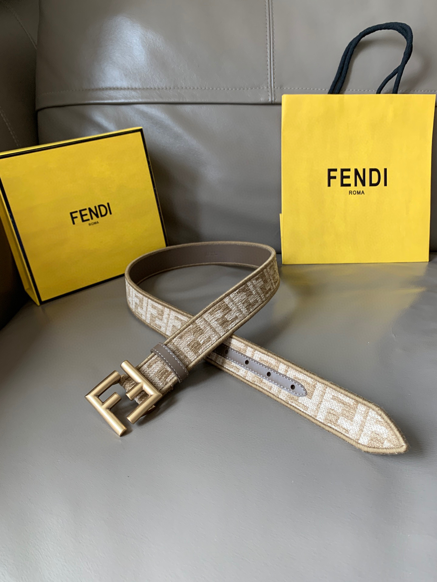 발펜디 FENDI 벨트 35mm