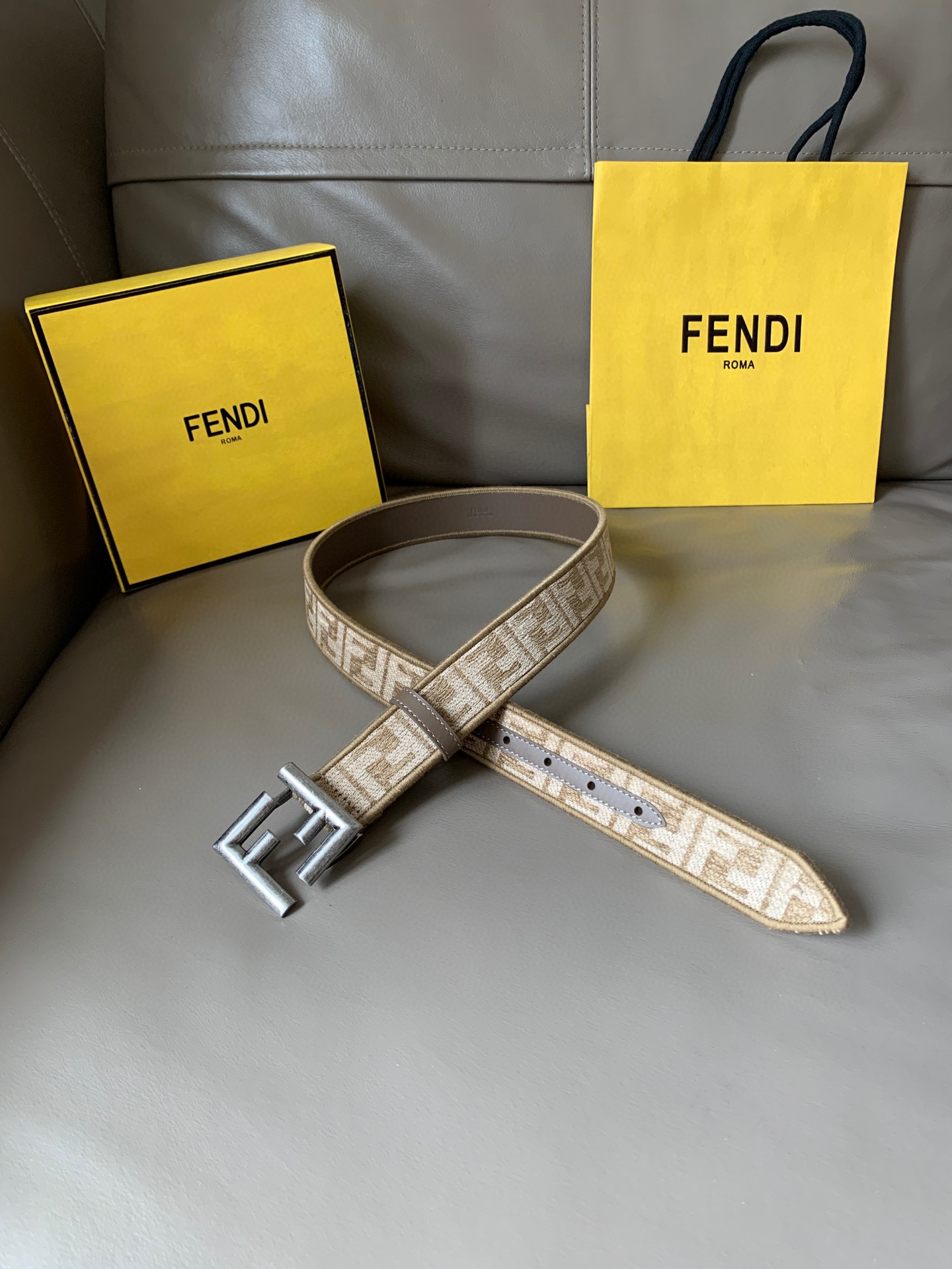 발펜디 FENDI 벨트 35mm