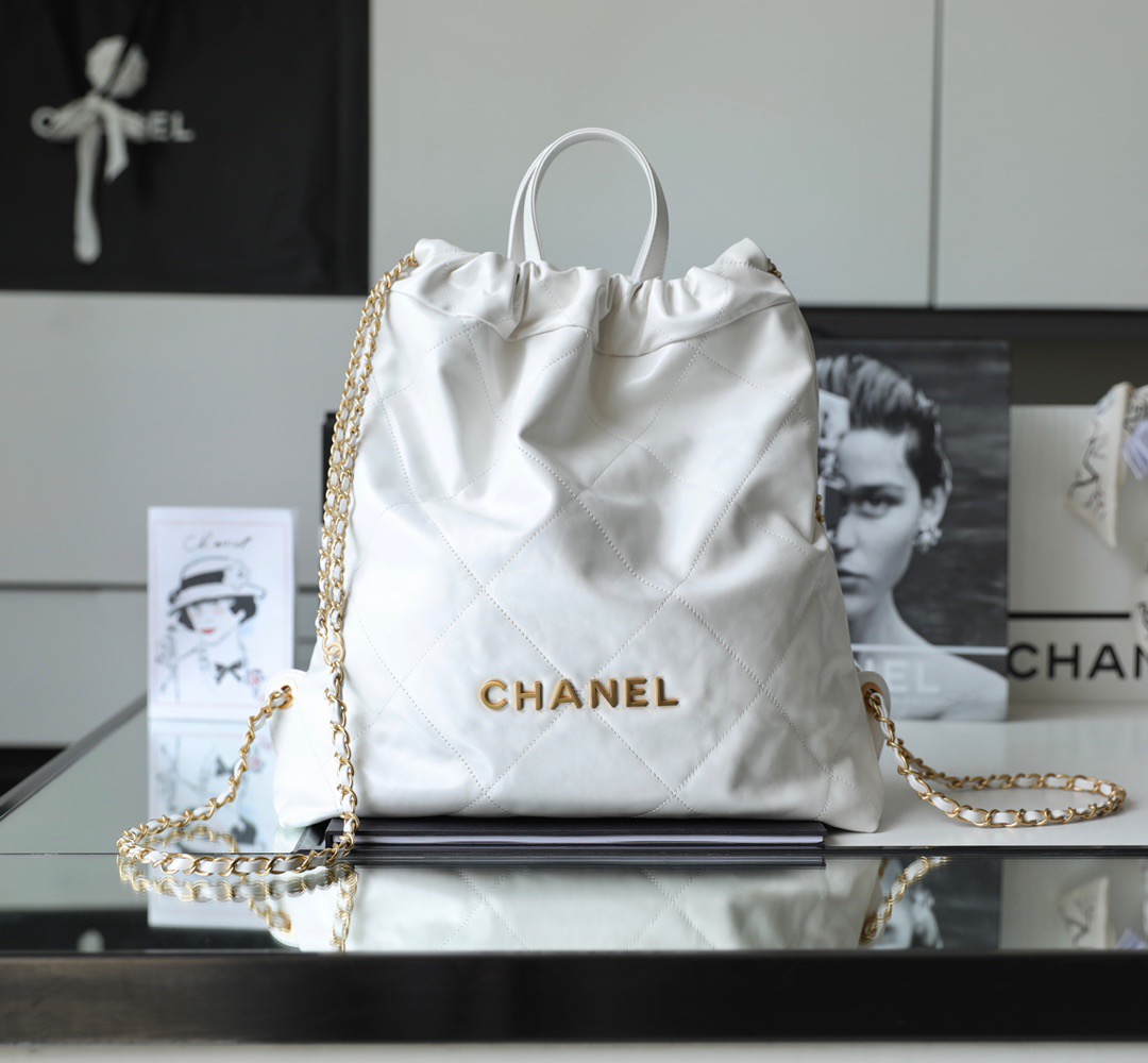 CHANEL 22 백팩 라지 51CM