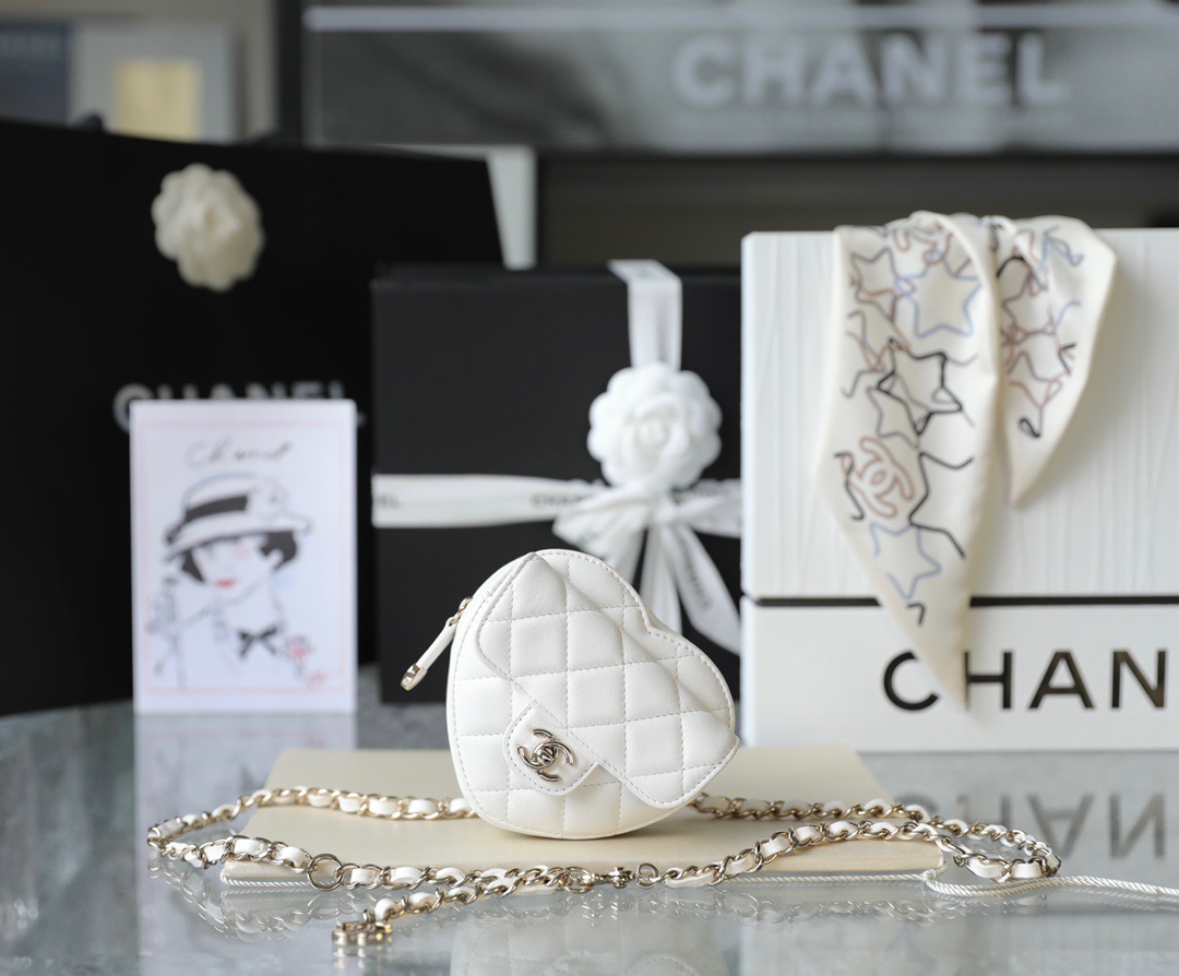 CHANEL 벨트 백 11CM