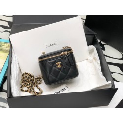 CHANEL 미니백  8.5CM