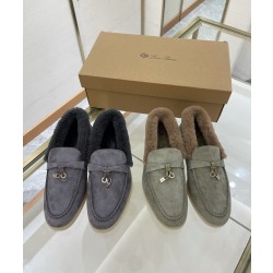 로로피아나 Loro Piana Summer Charms Walk 모카신  스웨이드 소재