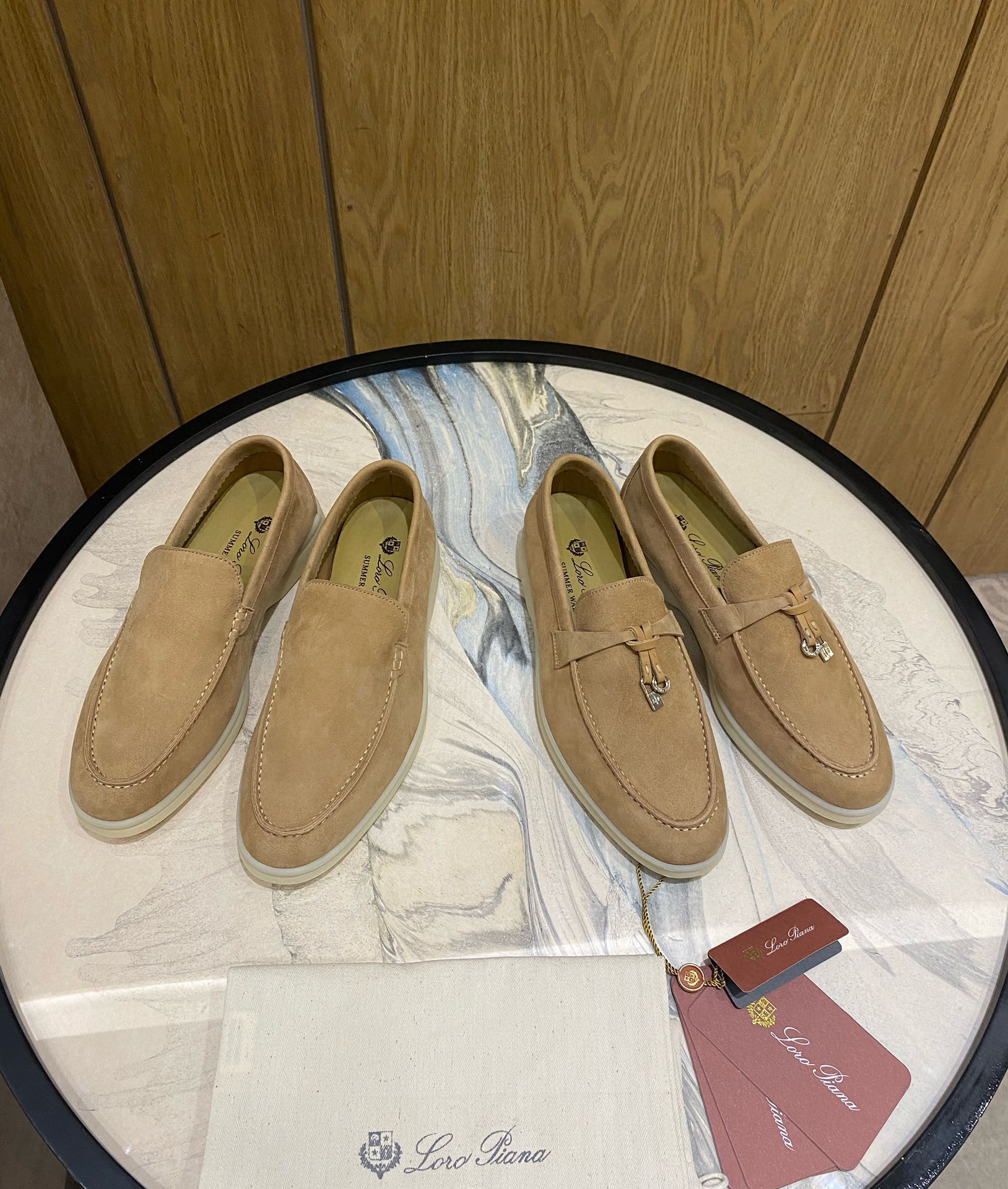 로로피아나 Loro Piana Summer Charms Walk 모카신