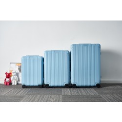 리모와 rimowa  캐빈 케이스