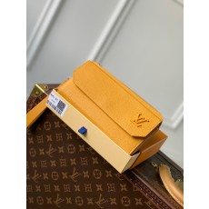 루이비통 Louis Vuitton 69831 지갑 20CM