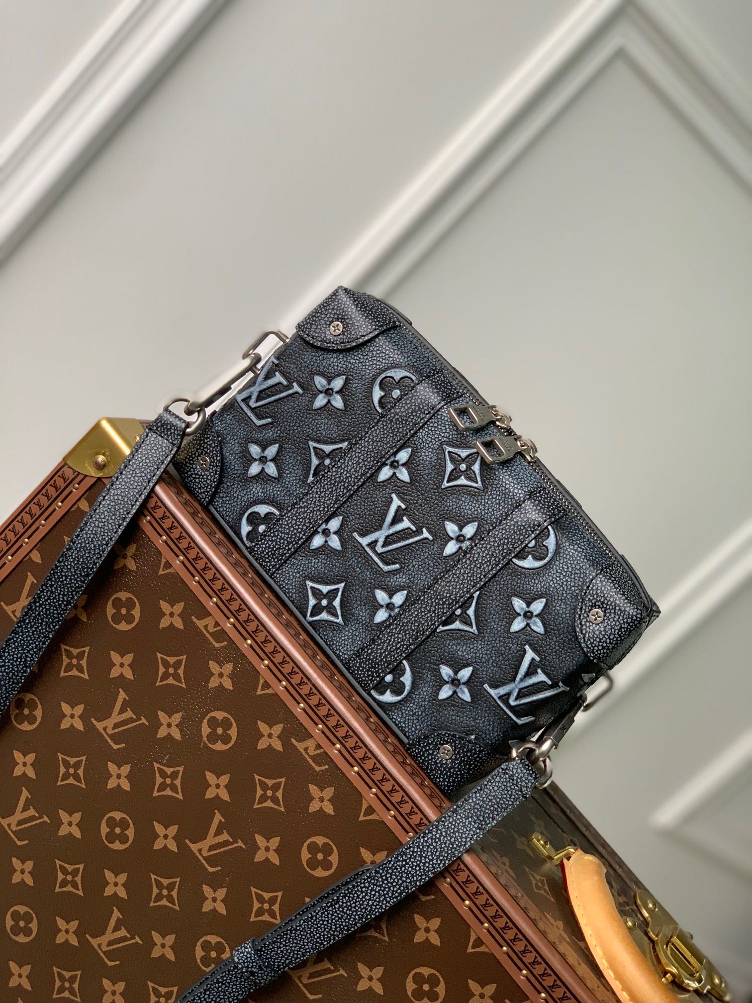 루이비통 Louis Vuitton 81776 숄더백 22.5CM