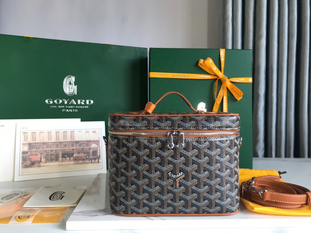 고야드 Goyard 파우치 20CM