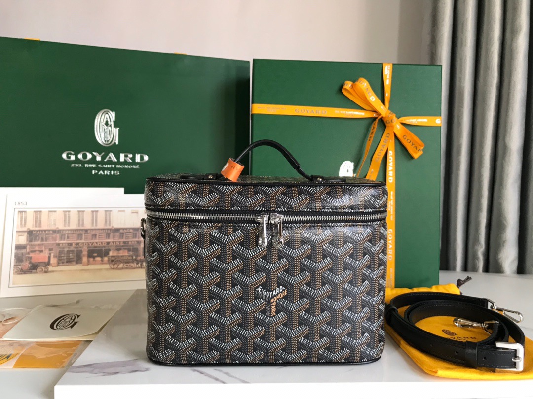 고야드 Goyard 파우치 20CM