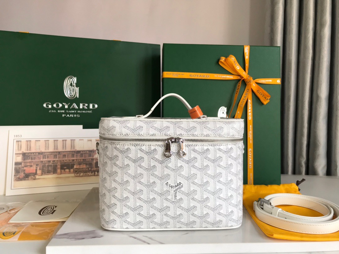 고야드 Goyard 파우치 20CM