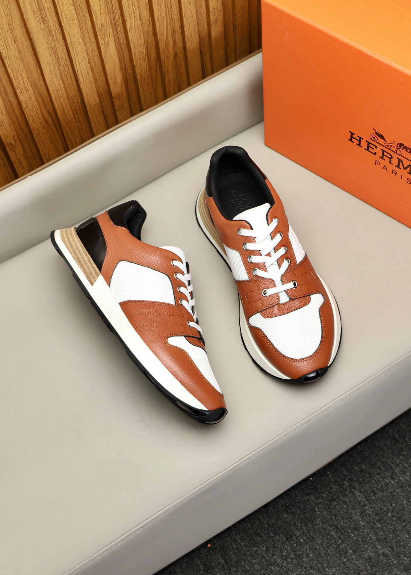 에르메스 Hermes 스니커즈