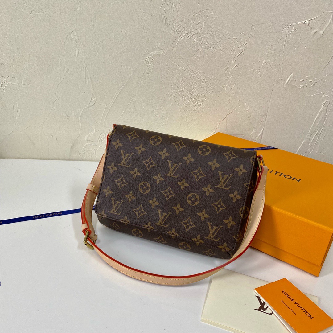 루이비통 Louis Vuitton 45392 숄더백 26CM