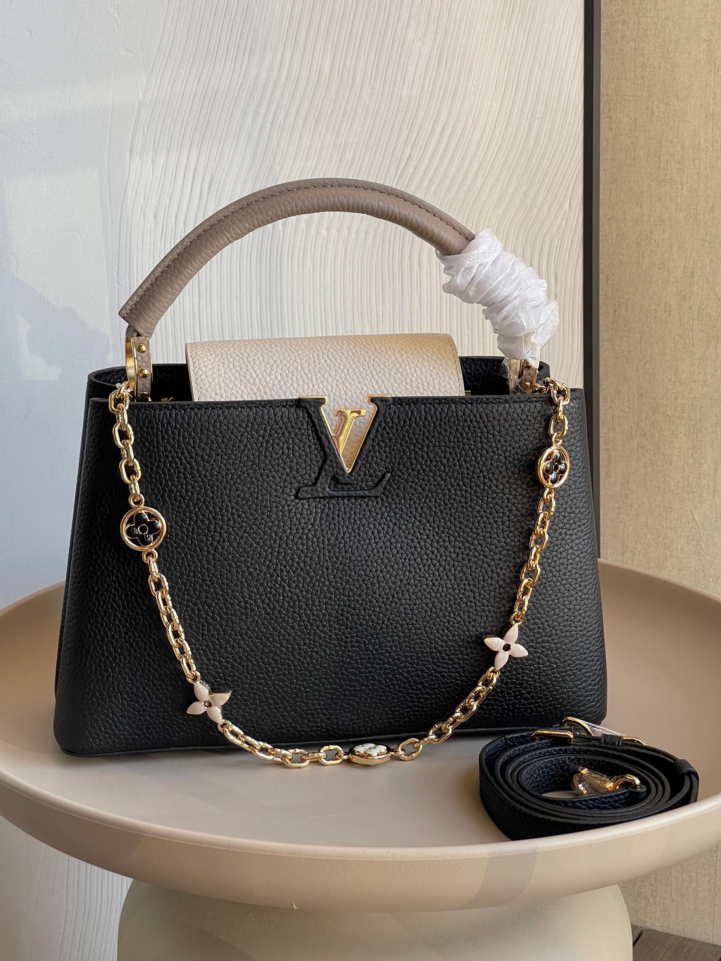 루이비통 Louis Vuitton 20708 숄더백 31.5CM