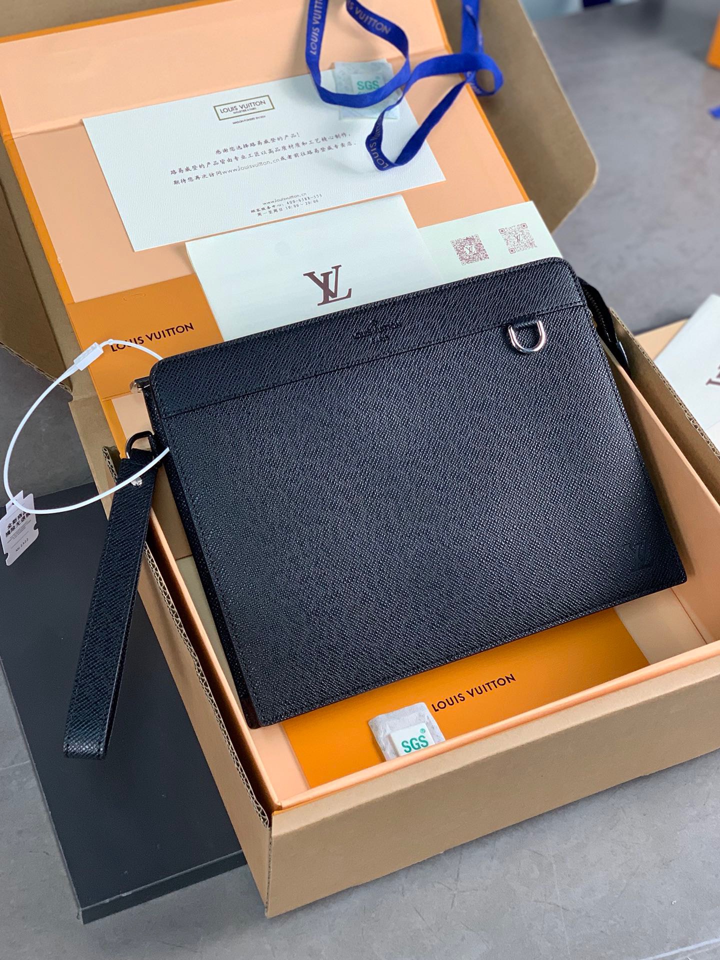 루이비통 Louis Vuitton 81745 클러치 27CM