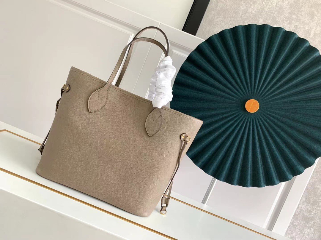 루이비통 Louis Vuitton 45686 토트 백 32CM