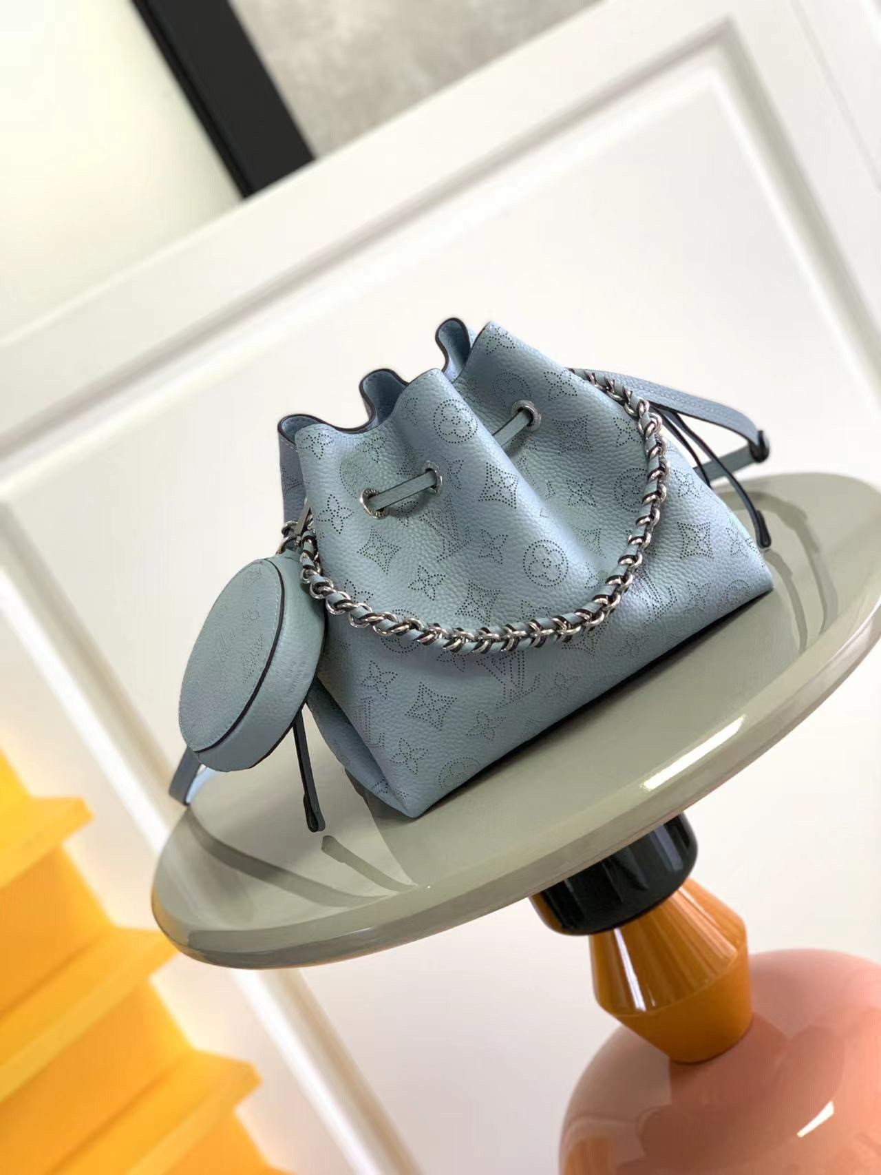 루이비통 Louis Vuitton 57068 버킷 백 22CM