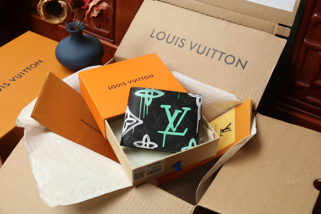 루이비통 Louis Vuitton 81857 지갑 11.5CM