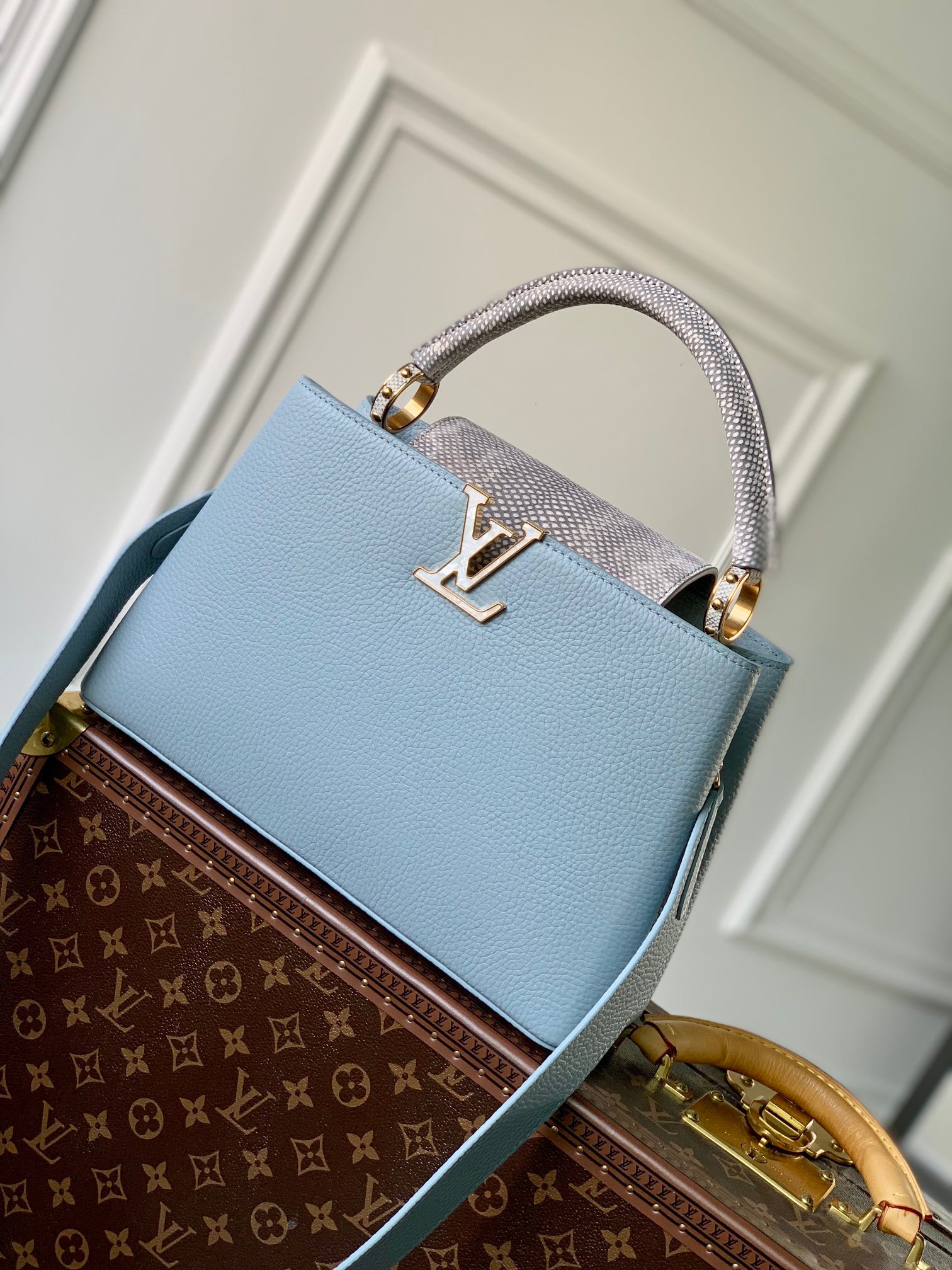 루이비통 Louis Vuitton 21166 숄더백 31.5CM