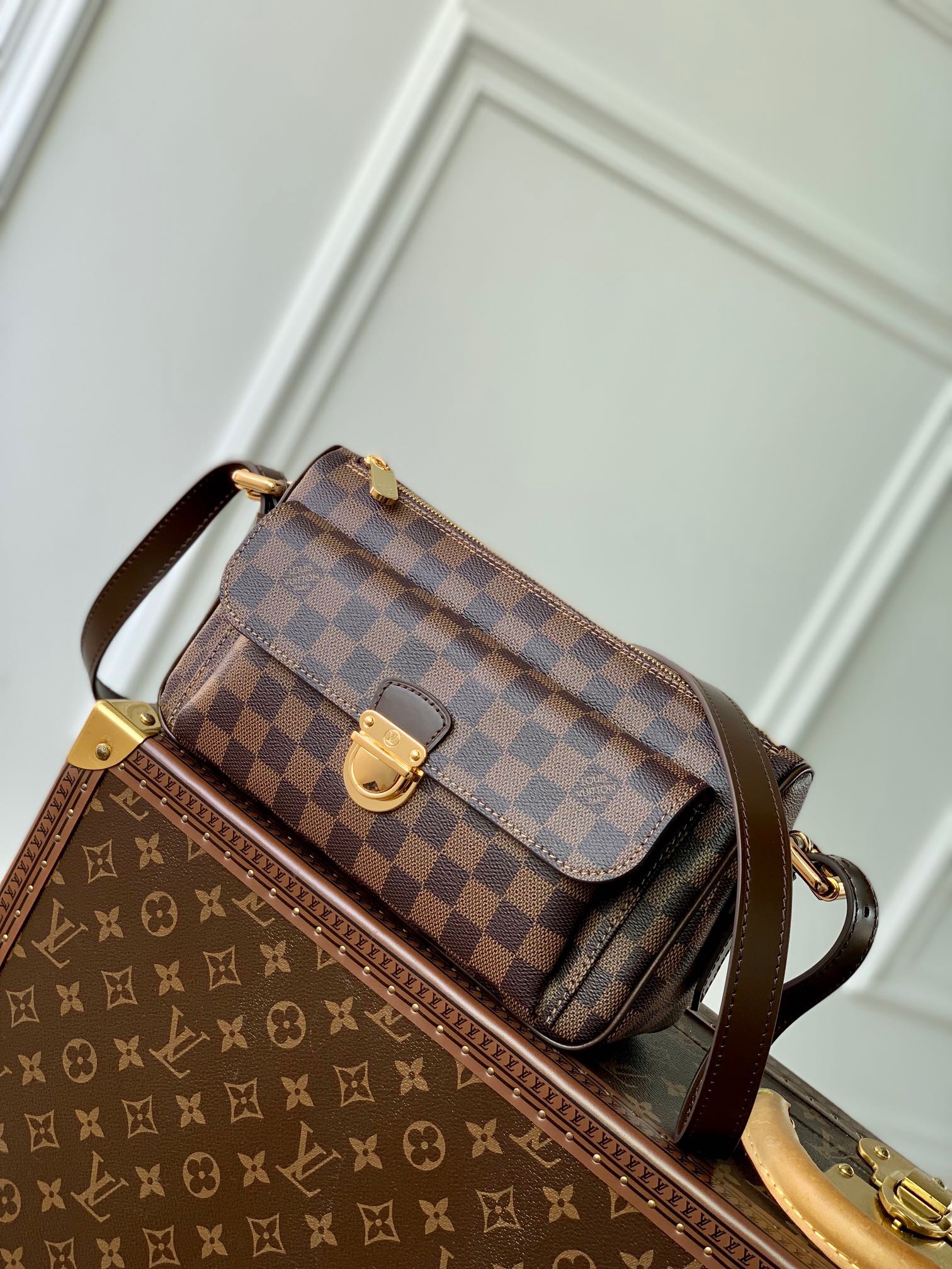 루이비통 Louis Vuitton 60006 탑 핸들백 27CM