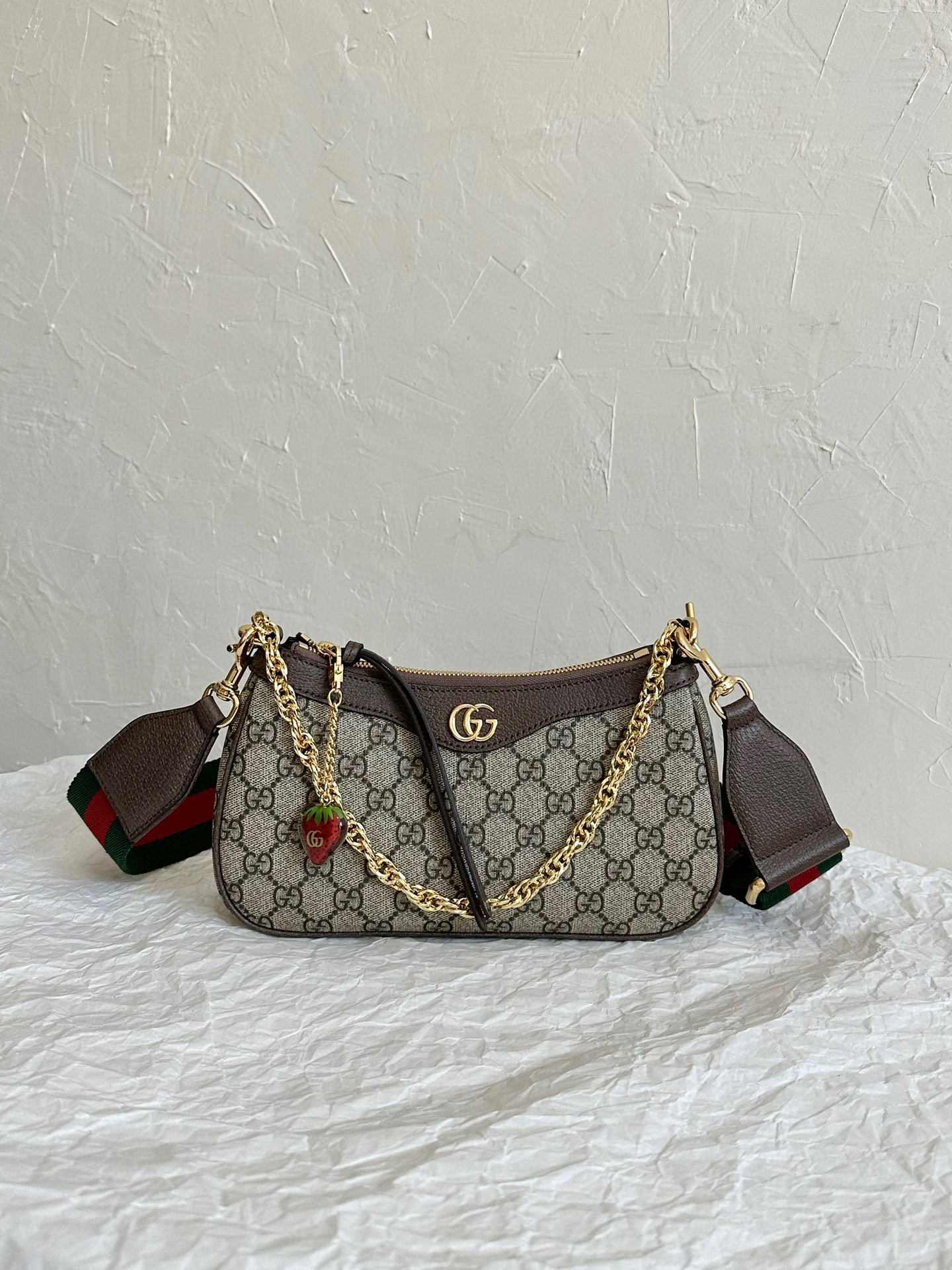 구찌 Gucci 735132 [오피디아] 스몰 핸드백 25cm