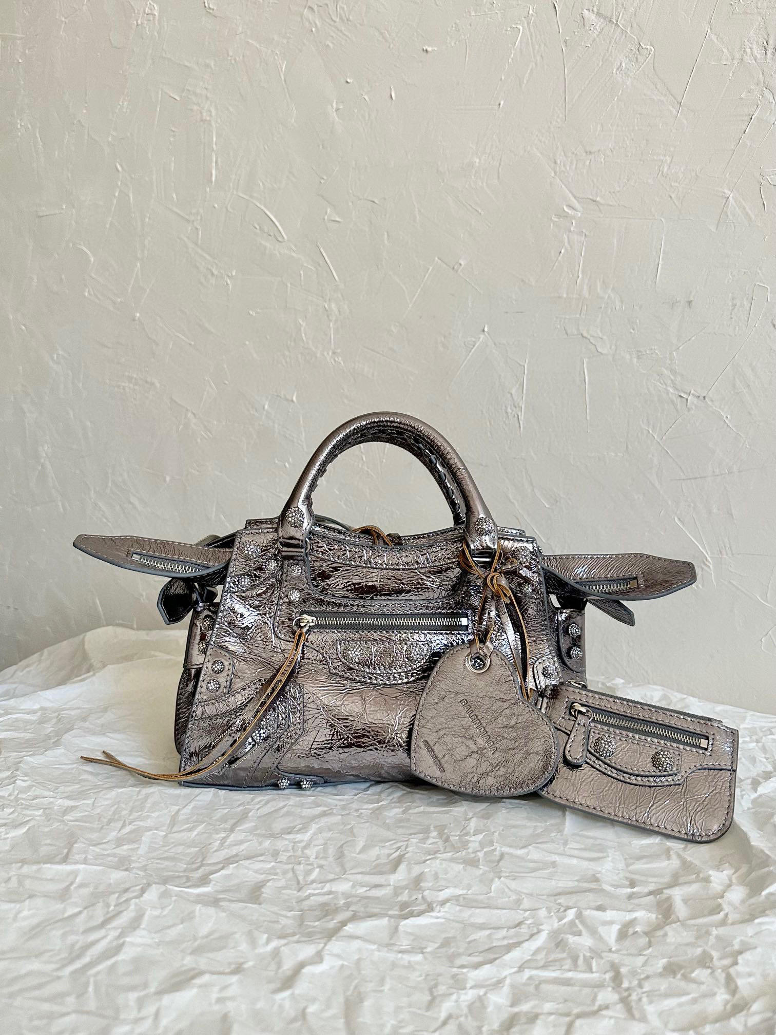 발렌시아가 Balenciaga 700940 핸드백 에 대한 여성 에 다크 그레이 26cm