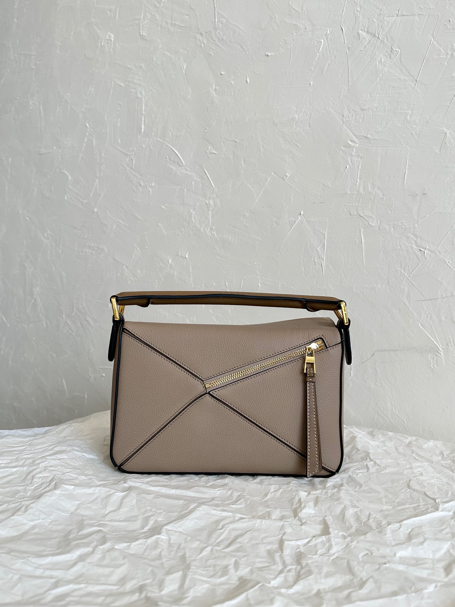 로에베 Loewe 51024 크로스 백 24cm