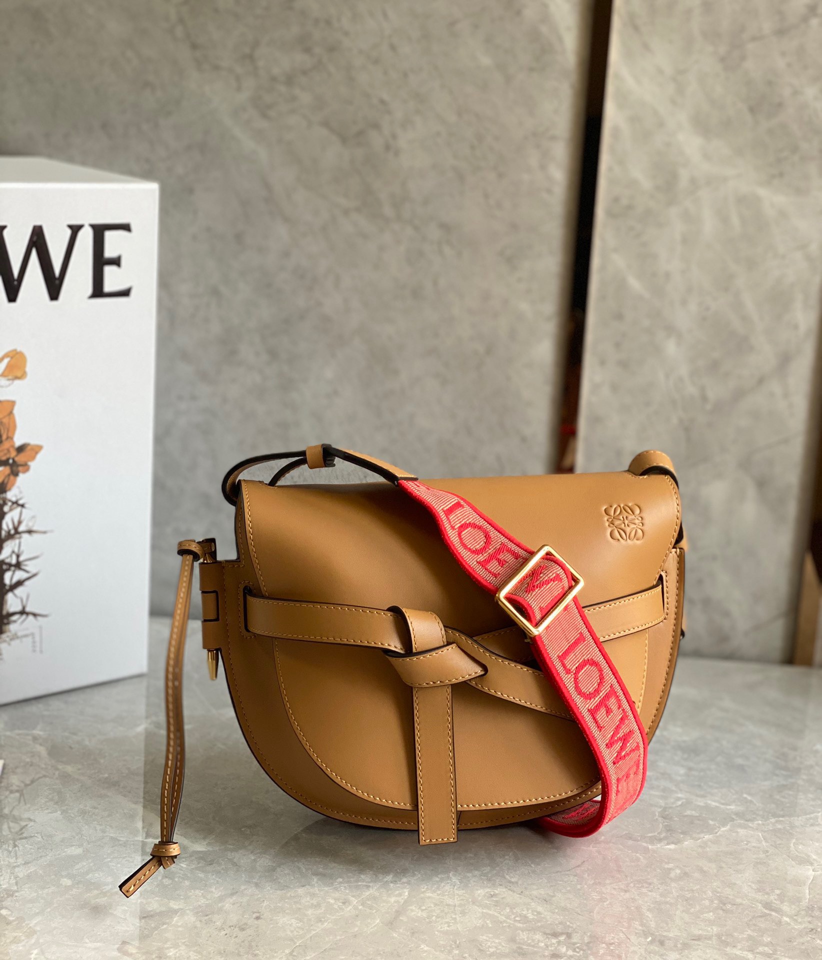 로에베 Loewe 크로스 백 25CM