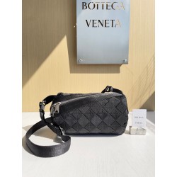 보테가베네타 Bottega Veneta 690966 버킷 백 26cm