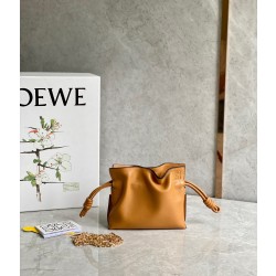 로에베 Loewe 미니 플라멩코 클러치 - 나파 카프스킨 15.5CM