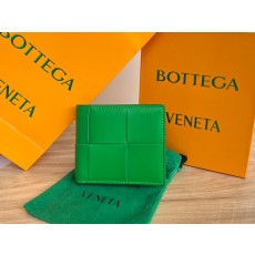 보테가 베네타 Bottega Veneta Bi-Fold Wallet 반지갑 649603