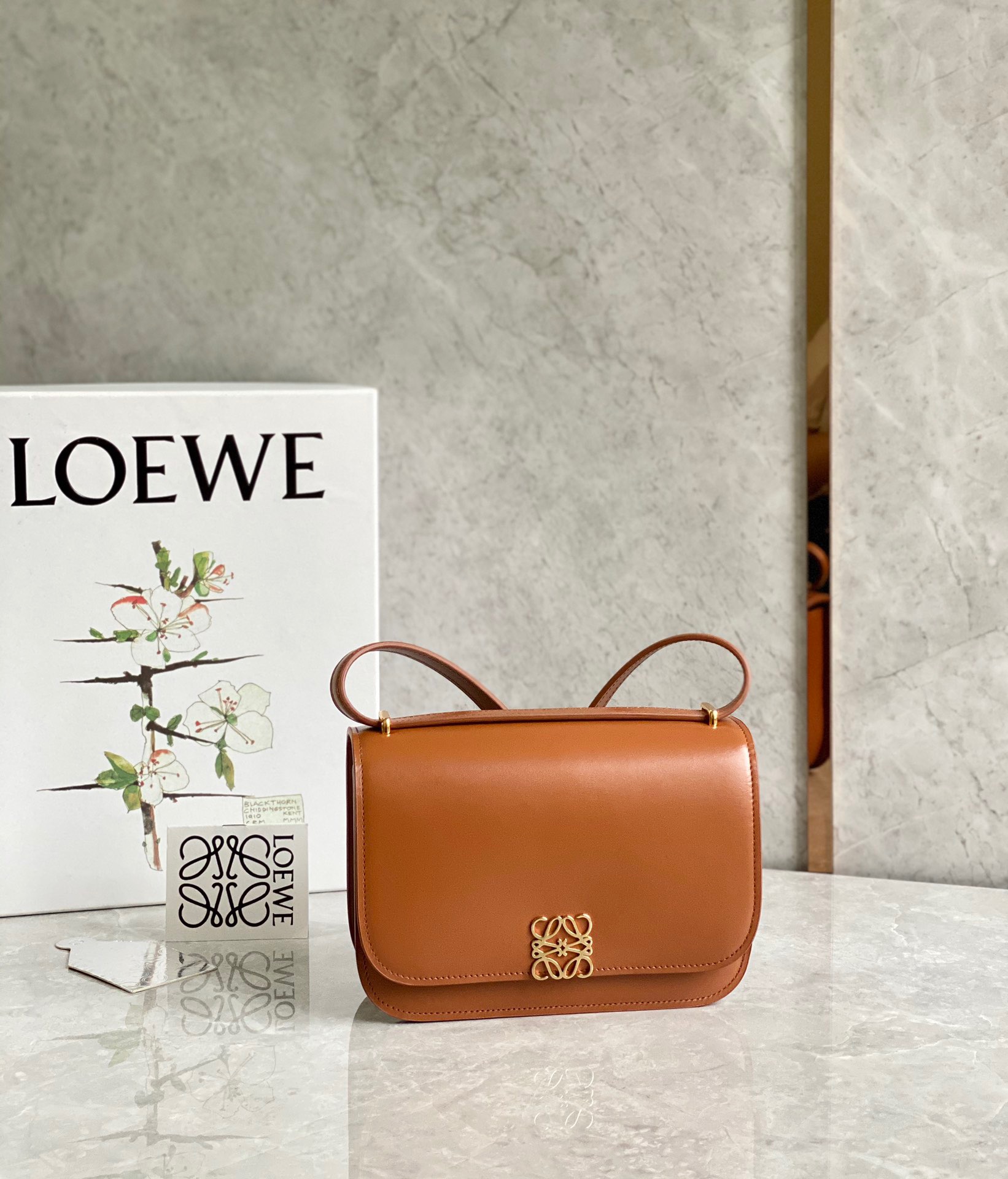 로에베 Loewe Goya 크로스 백 19CM