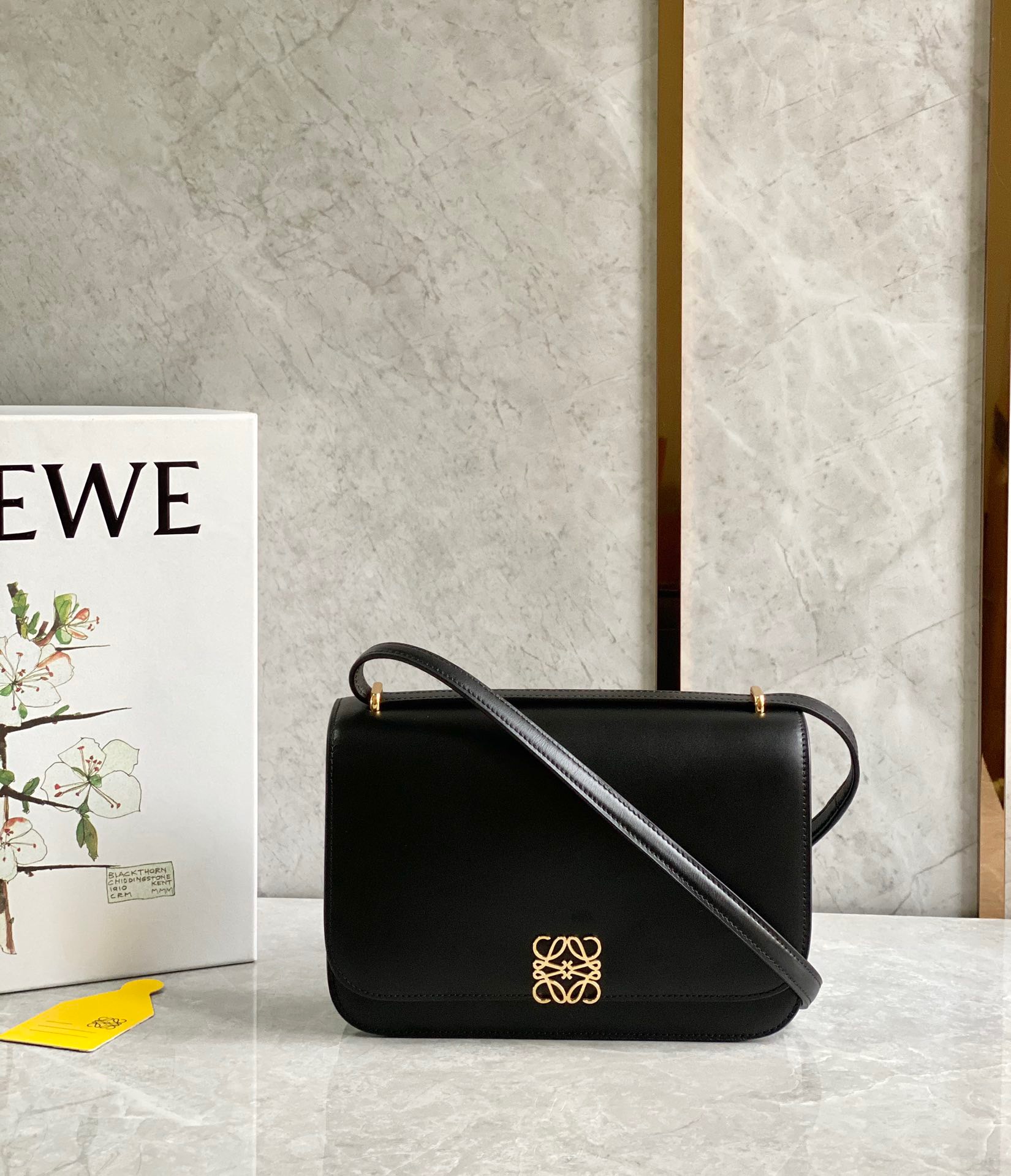 로에베 Loewe Goya 크로스 백 22.5CM