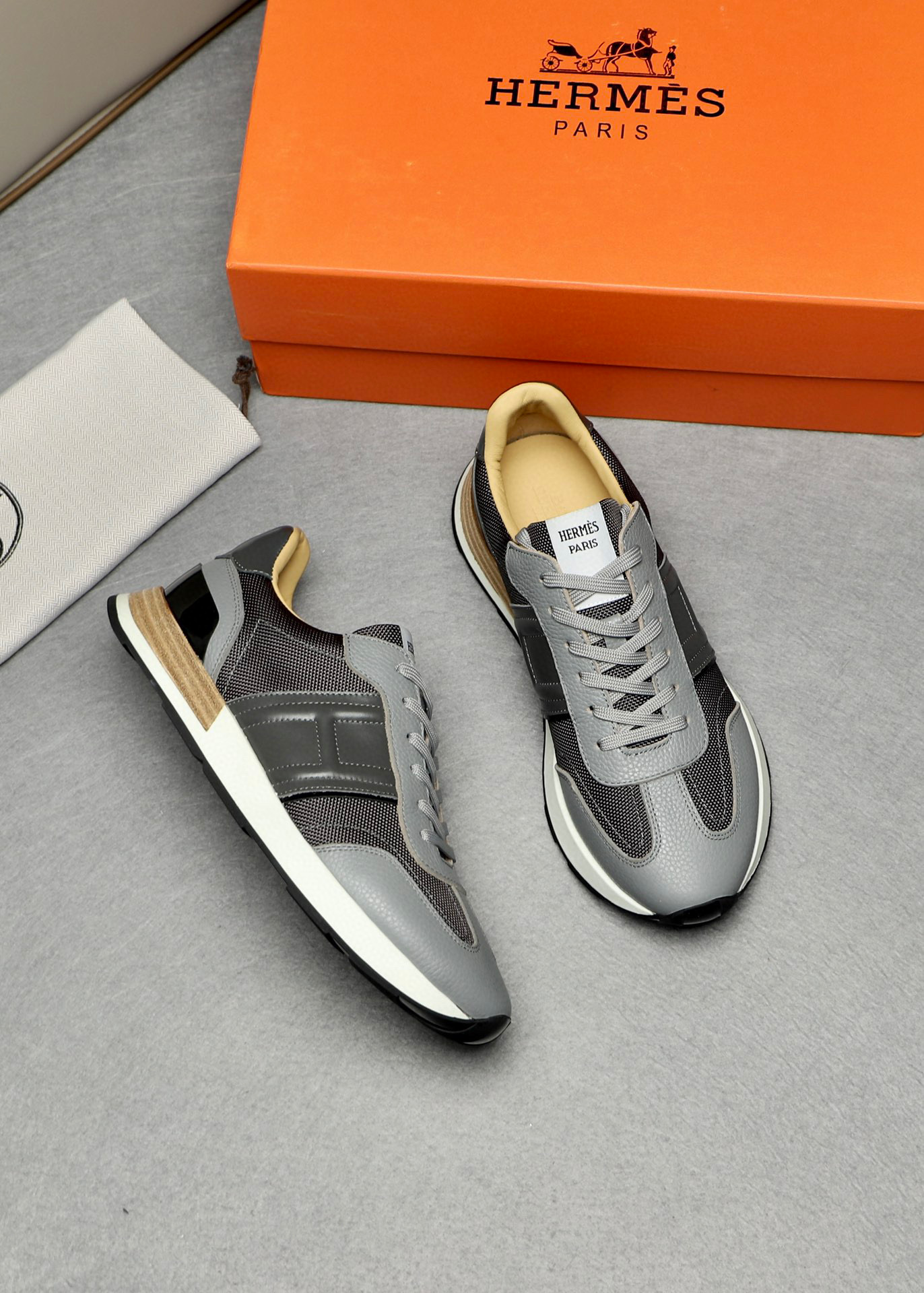 에르메스 Hermes 스니커즈