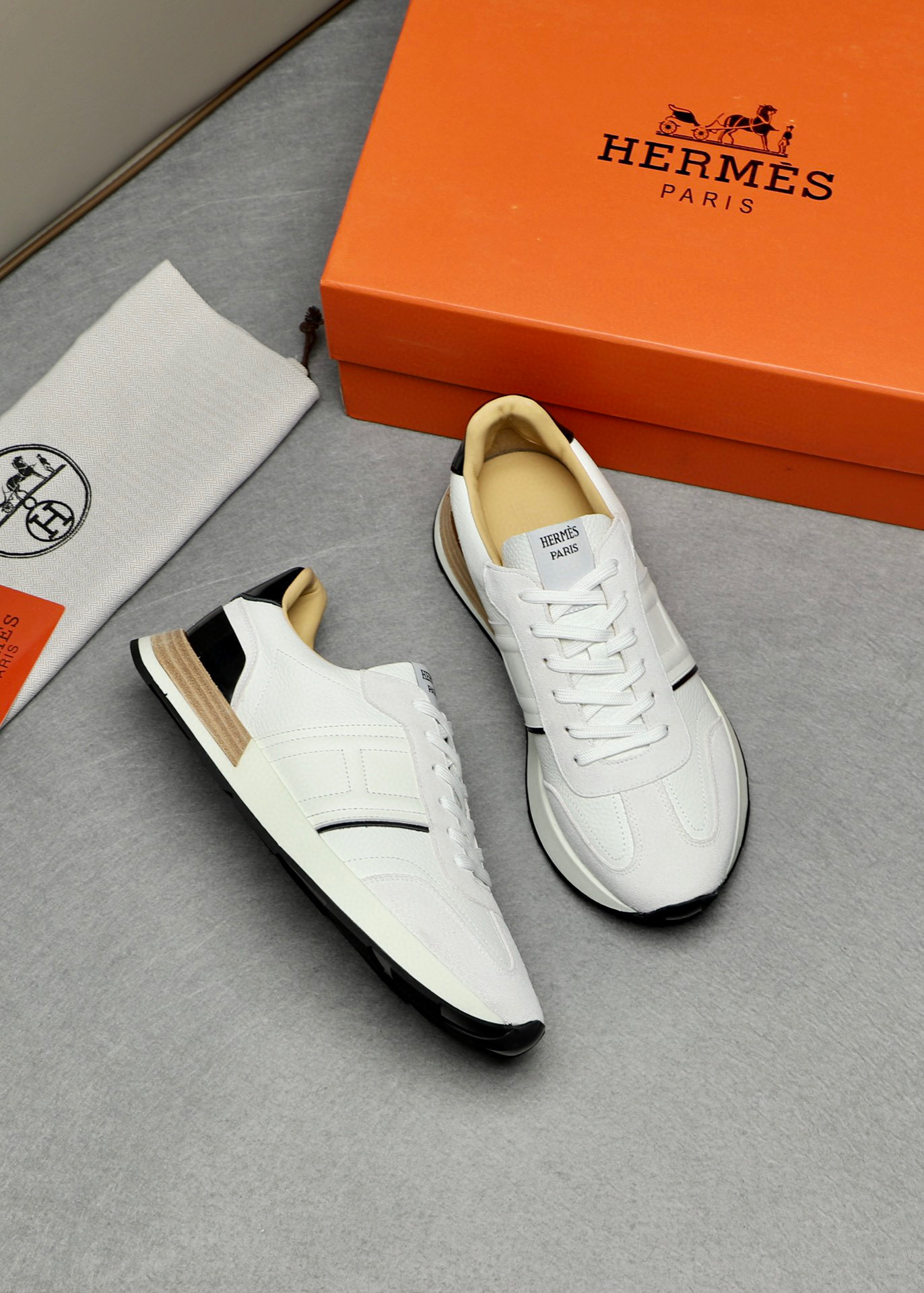 에르메스 Hermes 스니커즈