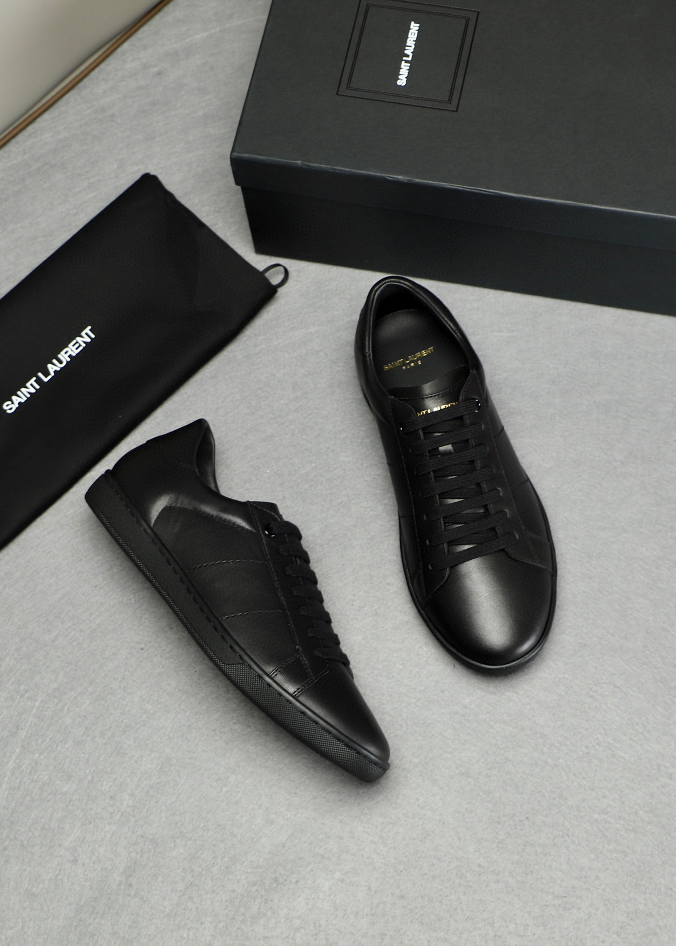 생로랑 Saint Laurent 스니커즈