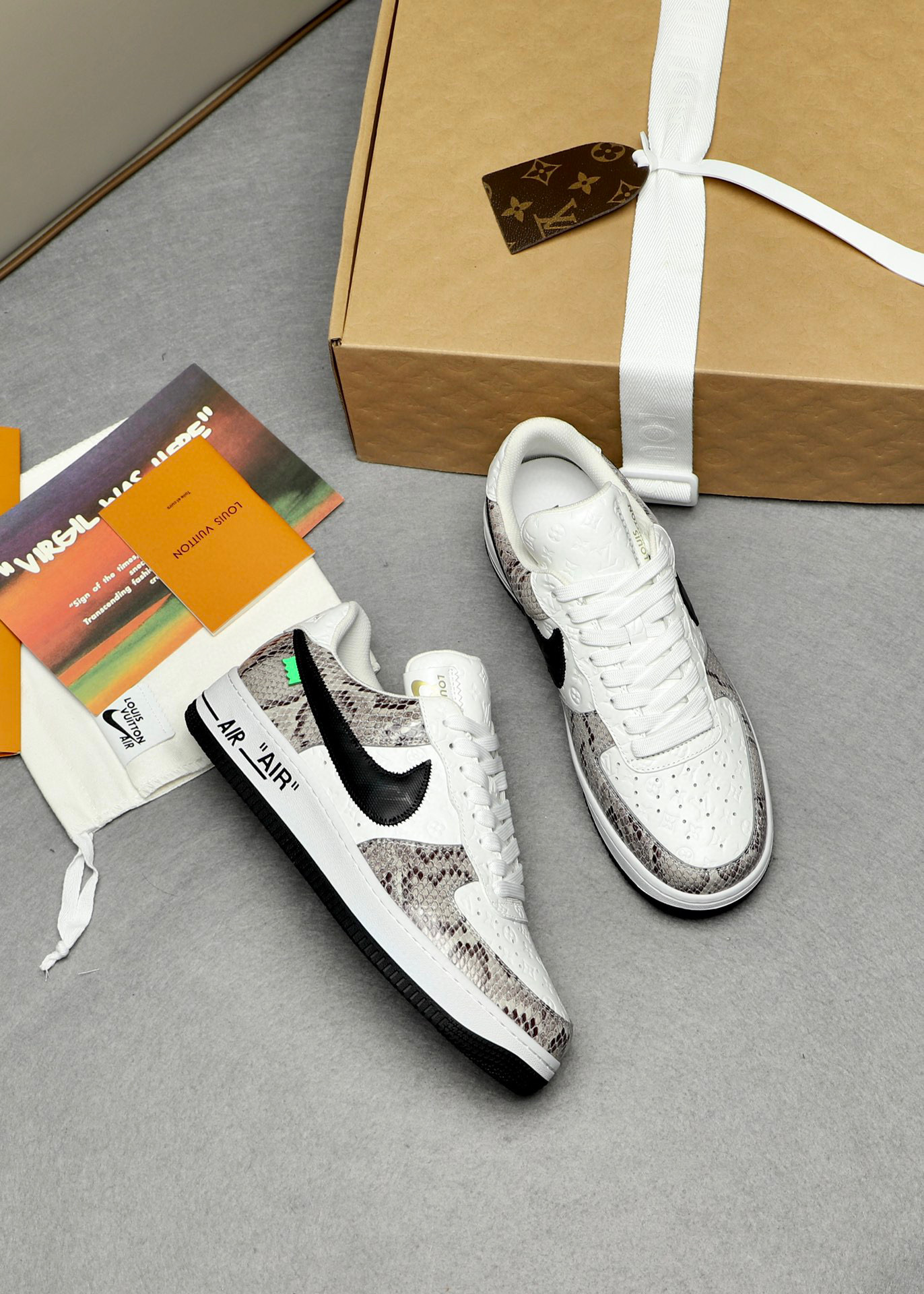 루이비통 Louis Vuitton X Nike 스니커즈